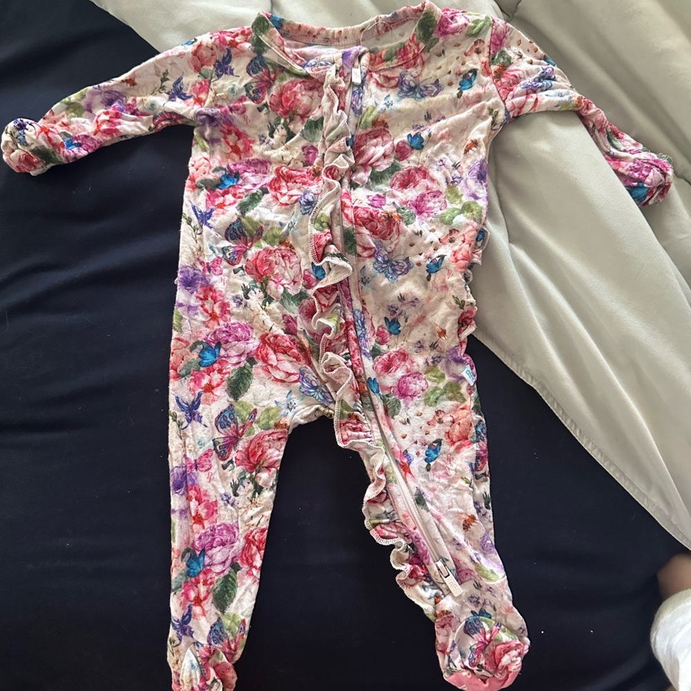 Posh Peanut Vivienne Footed Ruffled Zippered PJs